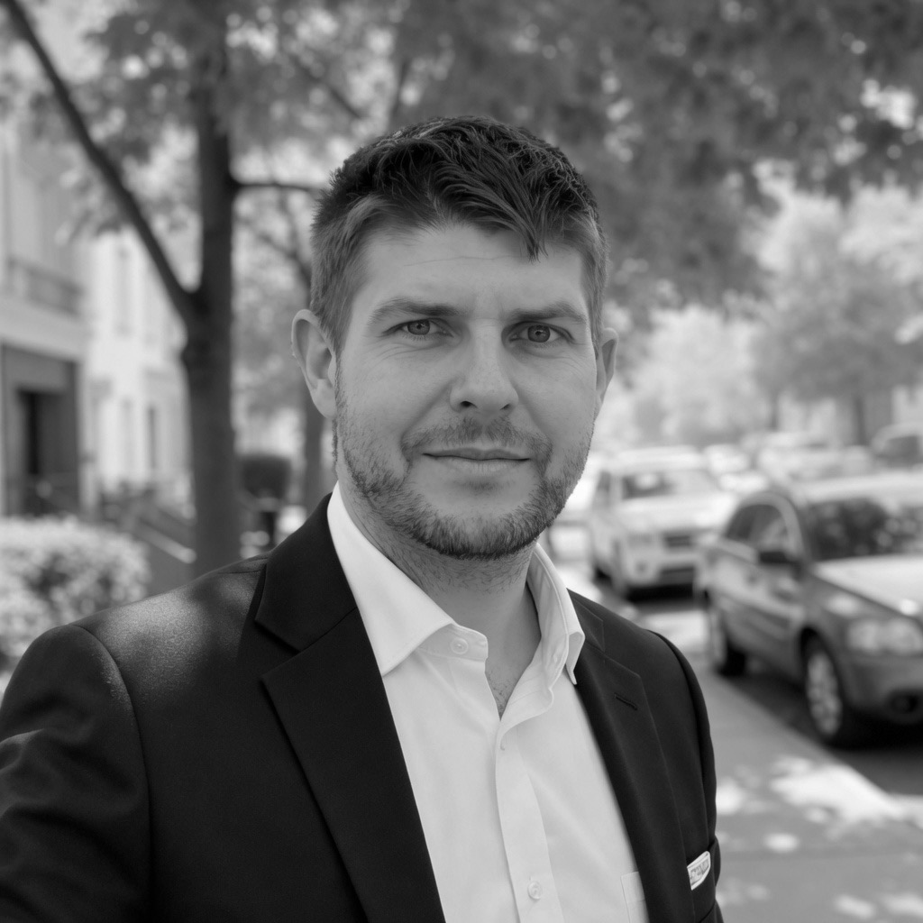 Founder of mcpbuilders.dev